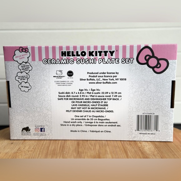 Hello Kitty Sushi Plate Set - Picture 3 of 3